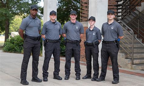college of policing uniform standards.